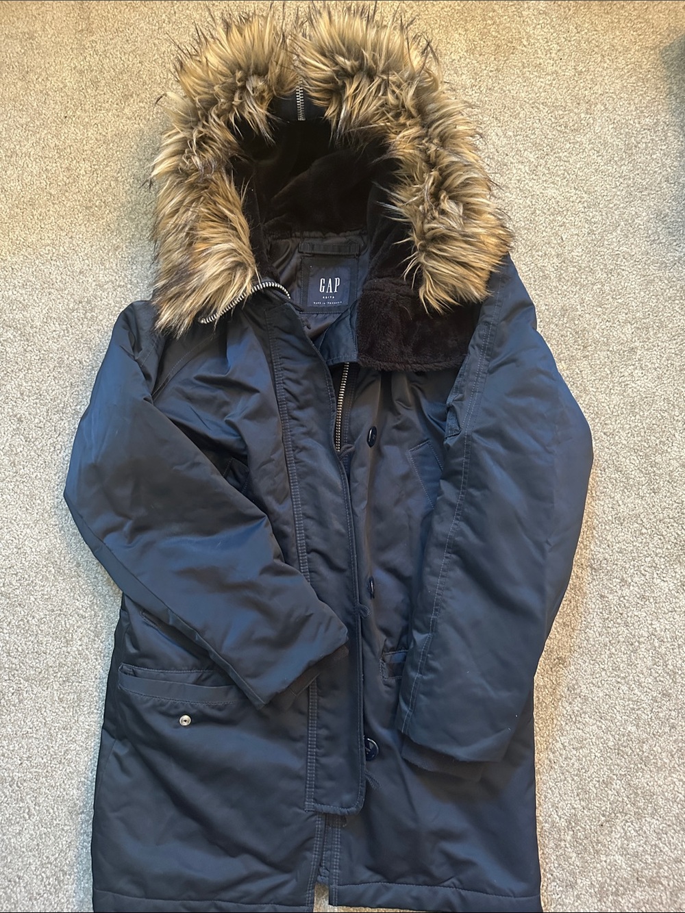 GAP Women's Navy Winter Parka with Faux Fur Trim Hood